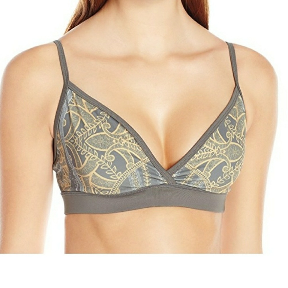Minkpink move sports bra